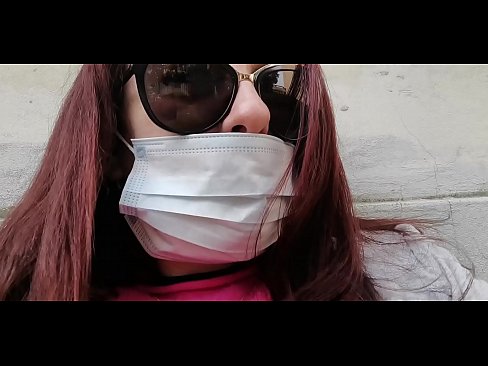 ❤️ Nicoletta heyfa xwe ji cîrana xwe hildide û di garaja wî de dişewite (Karantîna Italiantalî ya Taybet Covid19) ❤️ Porno li me ❌