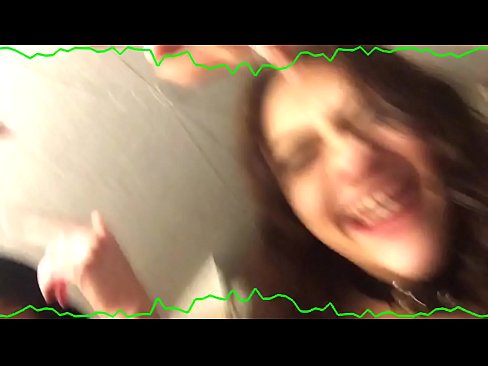 ❤️ Du pantikên hestyarî yên brunette yên seksî, keçikek quirky bastûr dimînin ❤️ Porno li me ❌